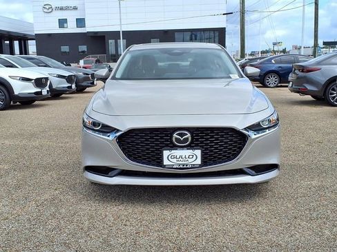 New 2026 MAZDA MAZDA3 2.5 S Sedan w/ Preferred Pkg FWD image 3