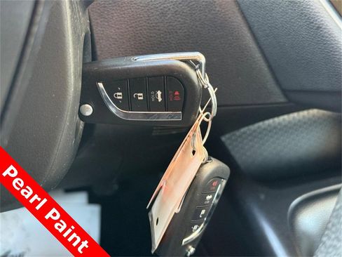 Used 2024 Toyota Corolla LE image 30