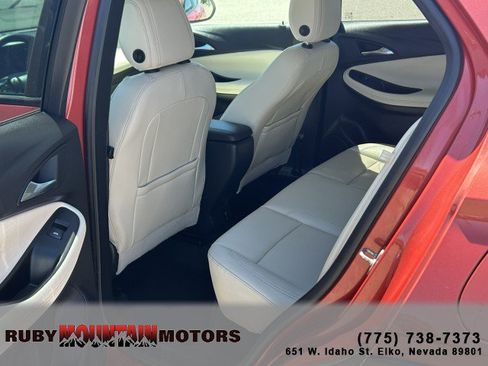 Used 2024 Buick Encore GX Sport Touring AWD/4WD image 20