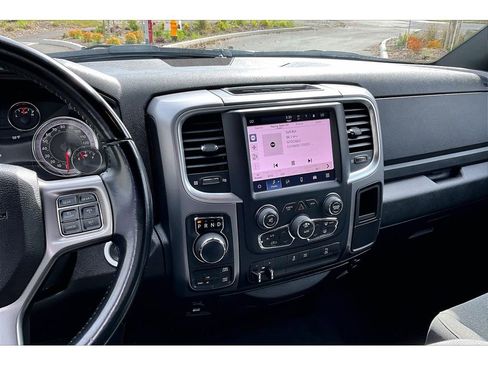 Used 2022 RAM 1500 Classic Warlock AWD/4WD image 6