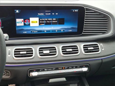Used 2026 Mercedes-Benz GLS 450 4MATIC image 12