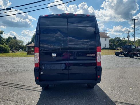 New 2025 RAM ProMaster 3500 w/ Convenience Group image 6