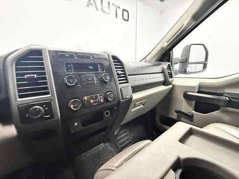 Used 2017 Ford F250 XL RWD image 13