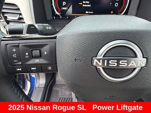 Certified 2025 Nissan Rogue SL w/ SL Premium Package image 17
