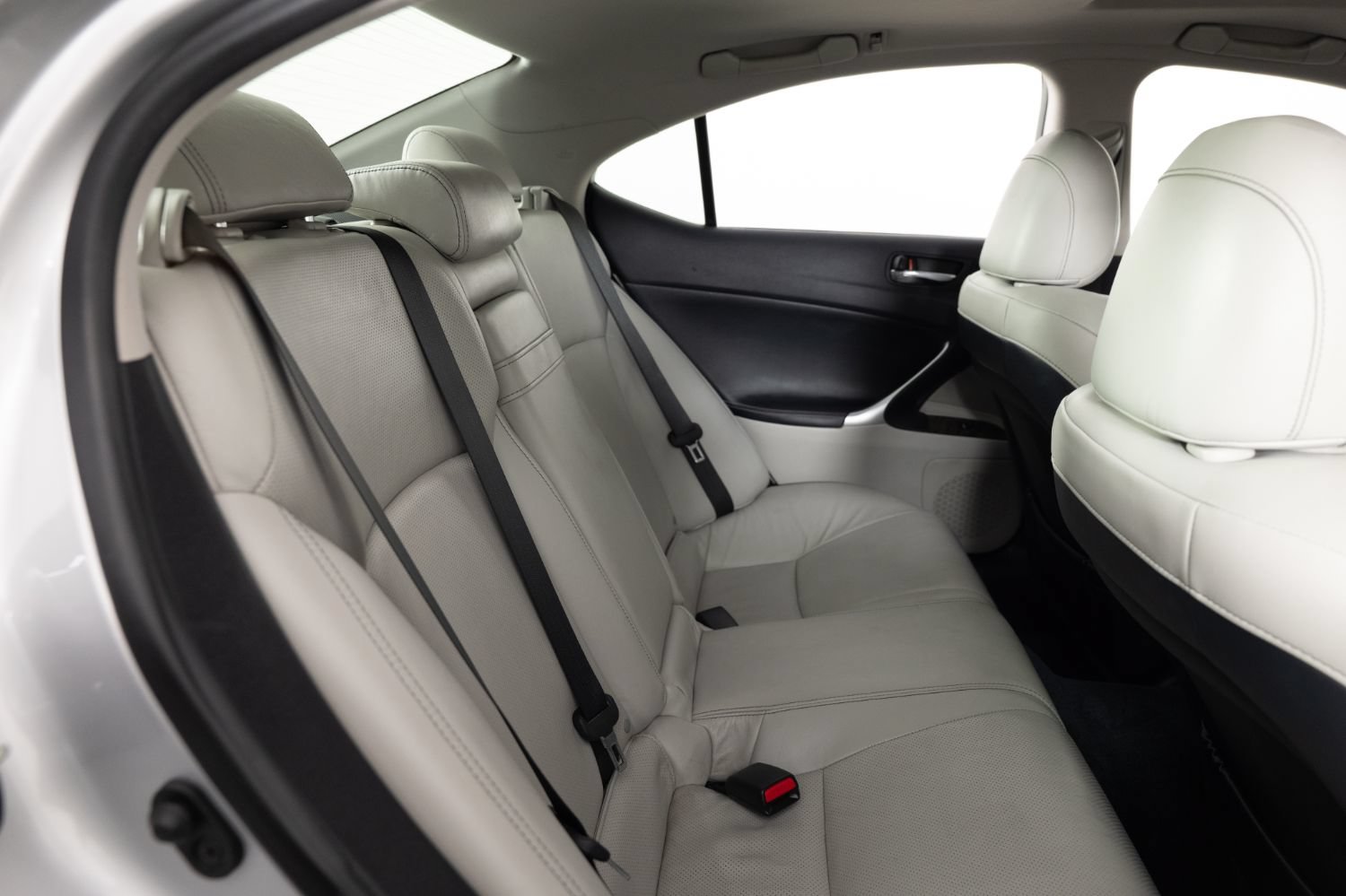 Used 2010 Lexus IS 250 w/ Premium Pkg Value Edition RWD image 22