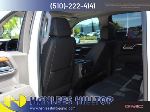 Used 2023 GMC Sierra 1500 Denali w/ Denali Reserve Package AWD/4WD image 17