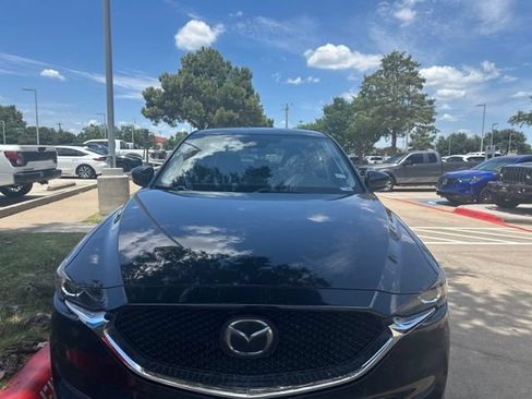 Used 2019 MAZDA CX-5 Touring FWD image 2