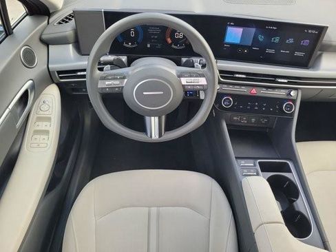Certified 2024 Hyundai Sonata SEL FWD image 17