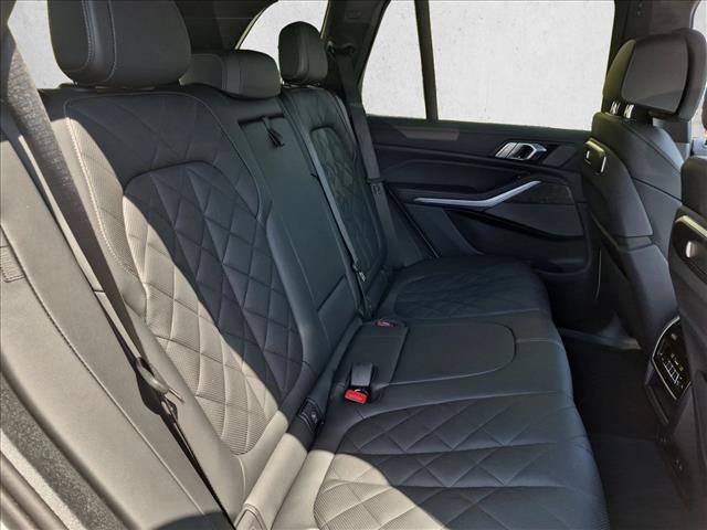 Used 2026 BMW X5 xDrive40i w/ M Sport Package AWD/4WD image 22