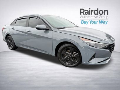 Used 2021 Hyundai Elantra SEL w/ Convenience Package