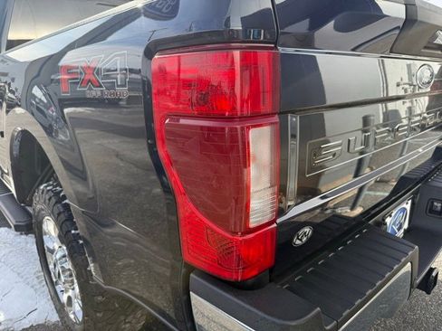 Used 2022 Ford F250 Lariat w/ Chrome Package image 39