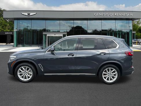 Used 2021 BMW X5 sDrive40i w/ Premium Package RWD image 4
