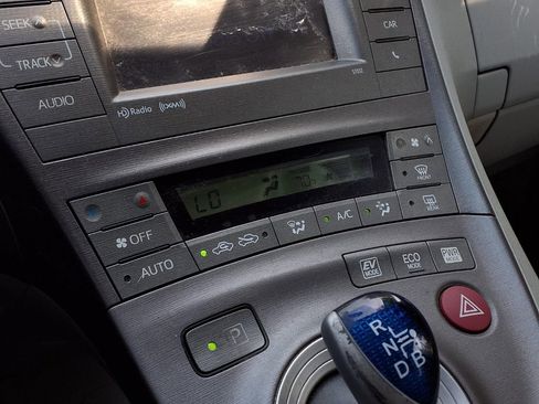 Used 2012 Toyota Prius Three FWD image 10