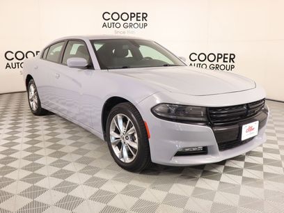 Used 2022 Dodge Charger SXT w/ Navigation & Travel Group