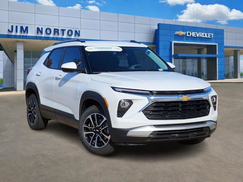 New 2026 Chevrolet TrailBlazer LT w/ Driver Confidence Package image 1