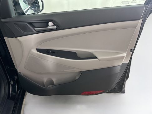 Used 2017 Hyundai Tucson SE FWD image 30