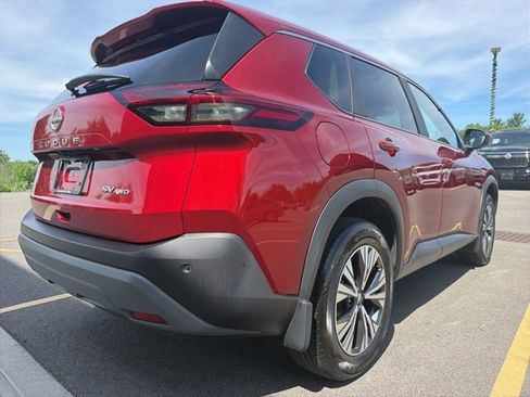 Certified 2023 Nissan Rogue SV AWD/4WD image 7