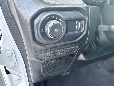 Used 2024 Jeep Wrangler Unlimited Sport AWD/4WD image 18