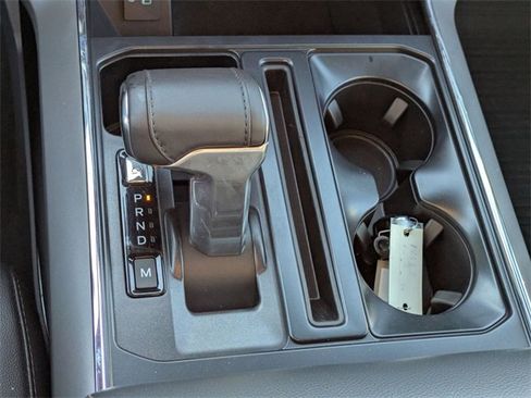 Used 2024 Ford F150 Lariat image 23