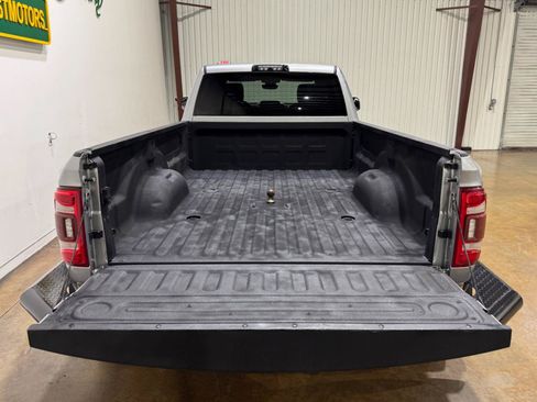 Used 2020 RAM 3500 Lone Star w/ Level 1 Equipment Group AWD/4WD image 47