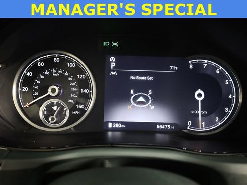 Used 2022 Genesis GV70 2.5T w/ Advanced Package AWD/4WD image 15