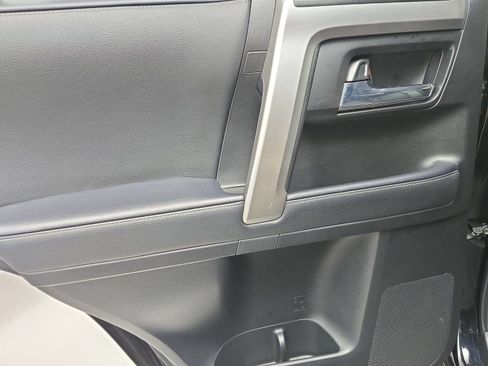 Certified 2023 Toyota 4Runner SR5 Premium AWD/4WD image 19