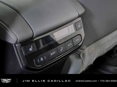 Used 2021 Toyota Highlander Platinum AWD/4WD image 20