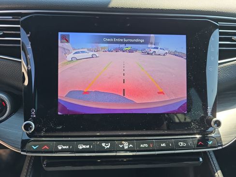 Used 2024 Jeep Wagoneer Series II w/ Flexible Seating Group image 26