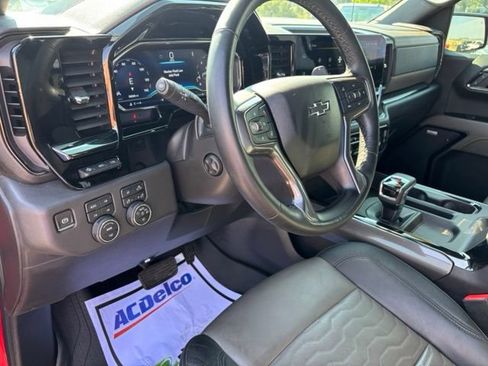 Certified 2023 Chevrolet Silverado 1500 ZR2 w/ Technology Package AWD/4WD image 14