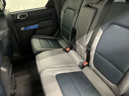 Used 2022 Ford Bronco Outer Banks AWD/4WD image 11