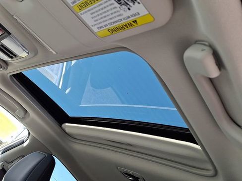 New 2025 Subaru Crosstrek 2.5i Limited image 12