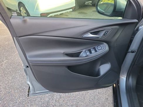 Used 2025 Buick Encore GX Sport Touring w/ Experience Buick Package FWD image 11