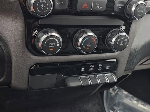 New 2026 RAM 1500 Tradesman AWD/4WD image 23