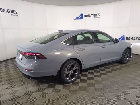 New 2026 Honda Accord EX-L image 5