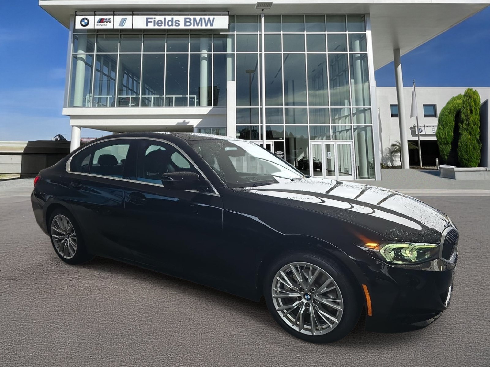 Certified 2024 BMW 330i Sedan w/ Convenience Package RWD image 1