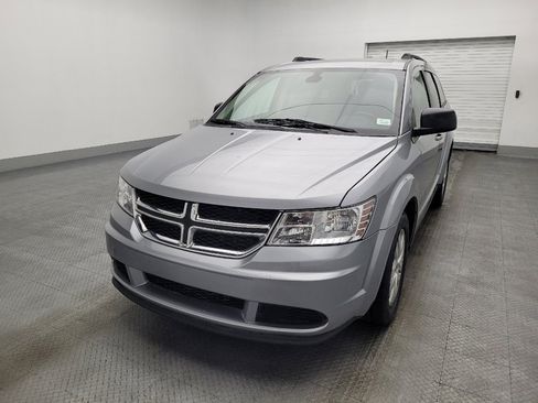 Used 2020 Dodge Journey SE w/ SE Popular Equipment Group image 15