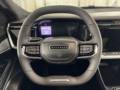 Used 2024 Jeep Wagoneer Launch Edition AWD/4WD image 19