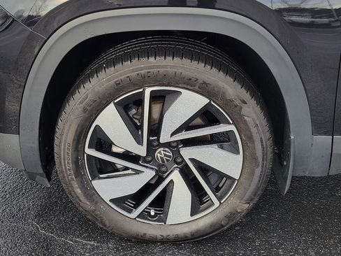 Used 2025 Volkswagen Atlas SEL image 50