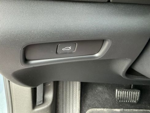 Used 2024 Polestar Polestar 2 RWD image 19