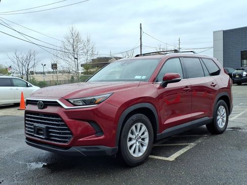 Certified 2024 Toyota Grand Highlander AWD Hybrid image 3