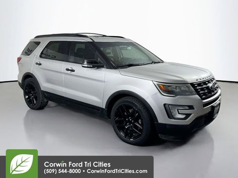 Used 2016 Ford Explorer Sport image 1