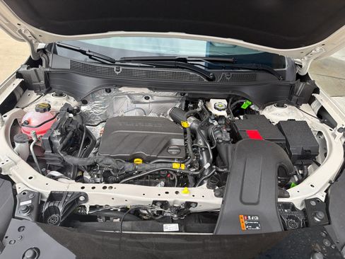New 2026 Chevrolet Trax ACTIV w/ Driver Confidence Package FWD image 13
