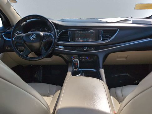 Used 2019 Buick Enclave Essence AWD/4WD image 5