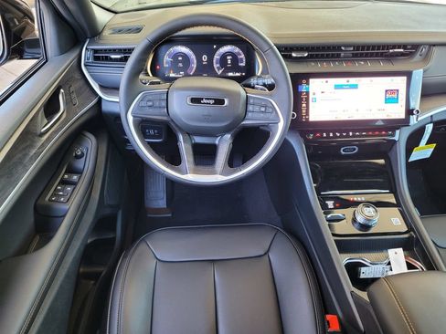 New 2026 Jeep Grand Cherokee Limited AWD/4WD image 6