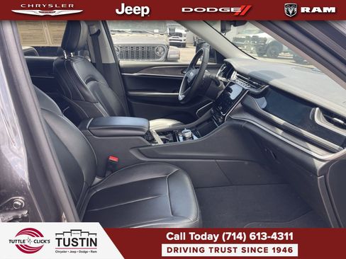 Used 2023 Jeep Grand Cherokee 4WD 4xe image 16