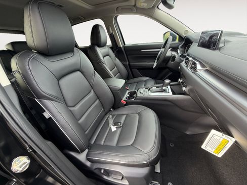 New 2025 MAZDA CX-5 AWD 2.5 S w/ Preferred Package image 19