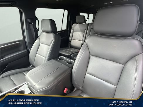 Certified 2025 Chevrolet Suburban Z71 AWD/4WD image 22