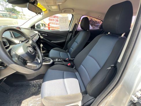Used 2018 Toyota Yaris iA FWD image 13