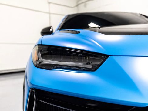 Used 2023 Lamborghini Urus Performante AWD/4WD image 10