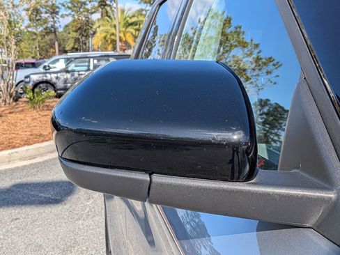 Certified 2022 Ford Explorer XLT w/ Equipment Group 202A image 14